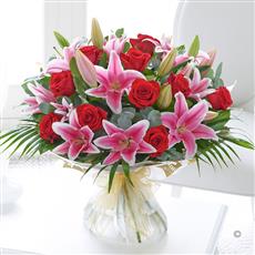 Extra Large Red Rose &amp; Pink Lily Hand-tied Chocolate Truffles 